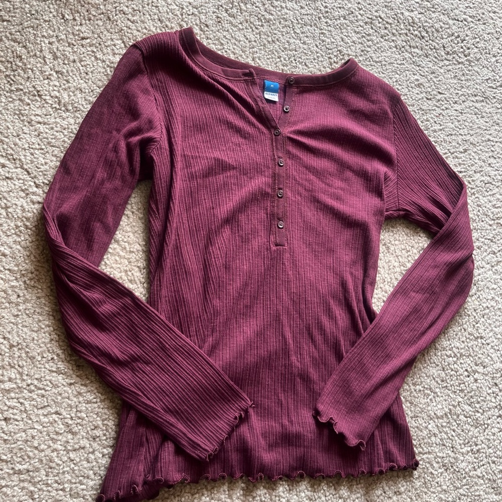 Old Navy Burgundy Long Sleeve Top